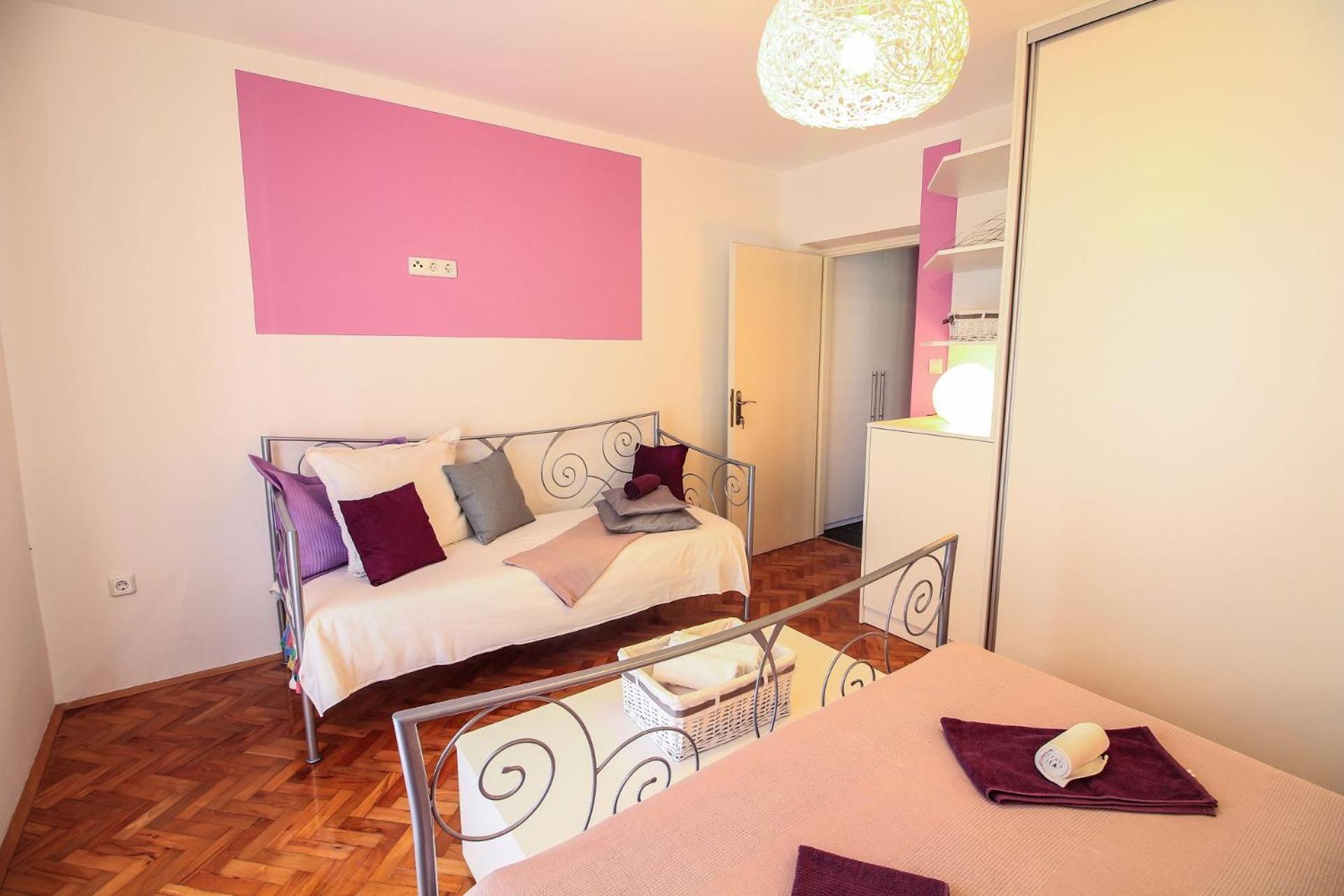 Apartments Jadra - With Parking Primošten Kültér fotó